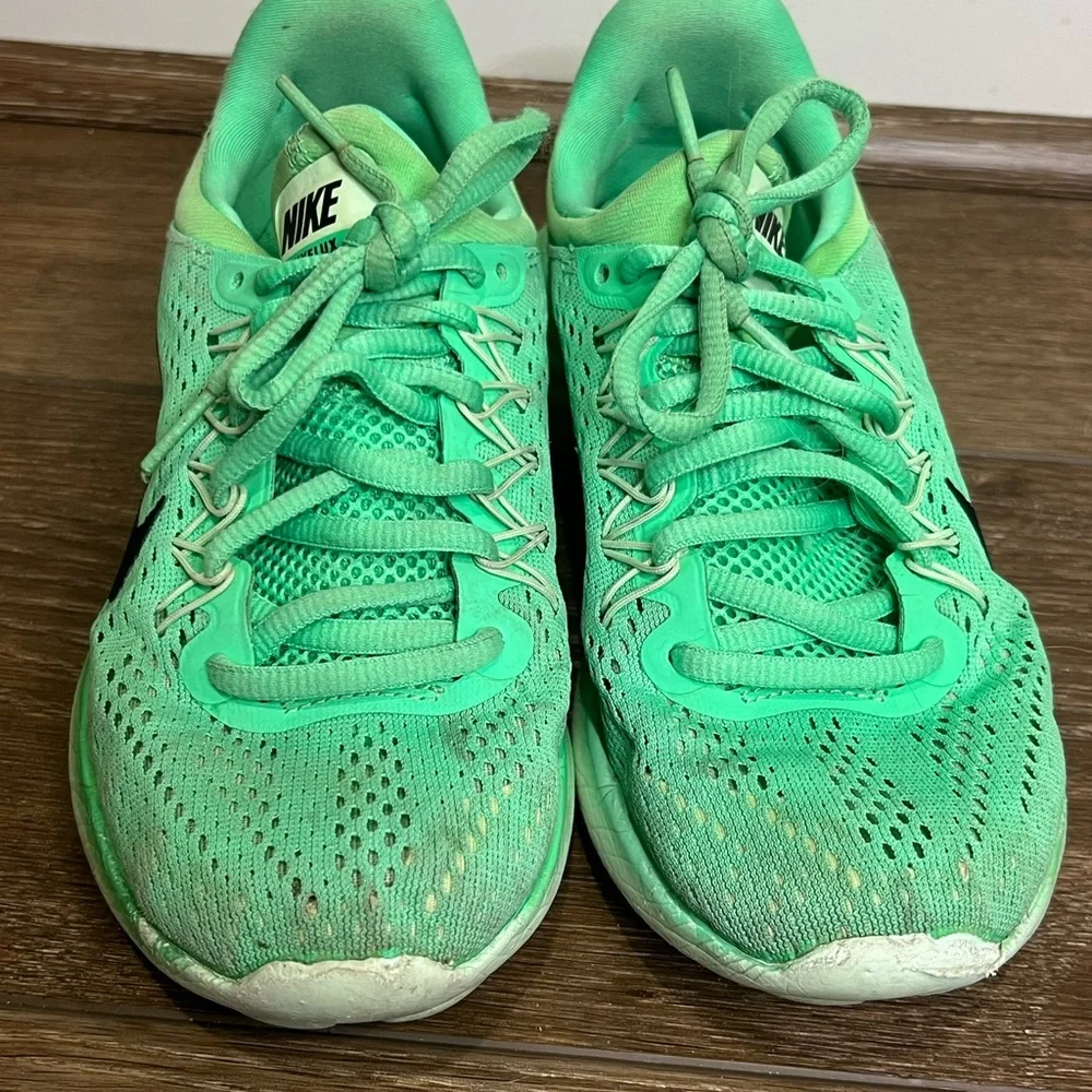 Women's Nike Lunar SkyLux Electro green - Picture 2 of 10